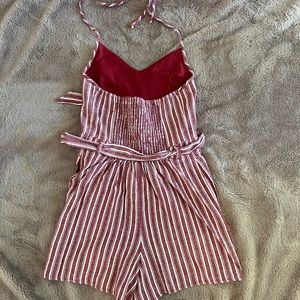 Hollister Romper like new condition